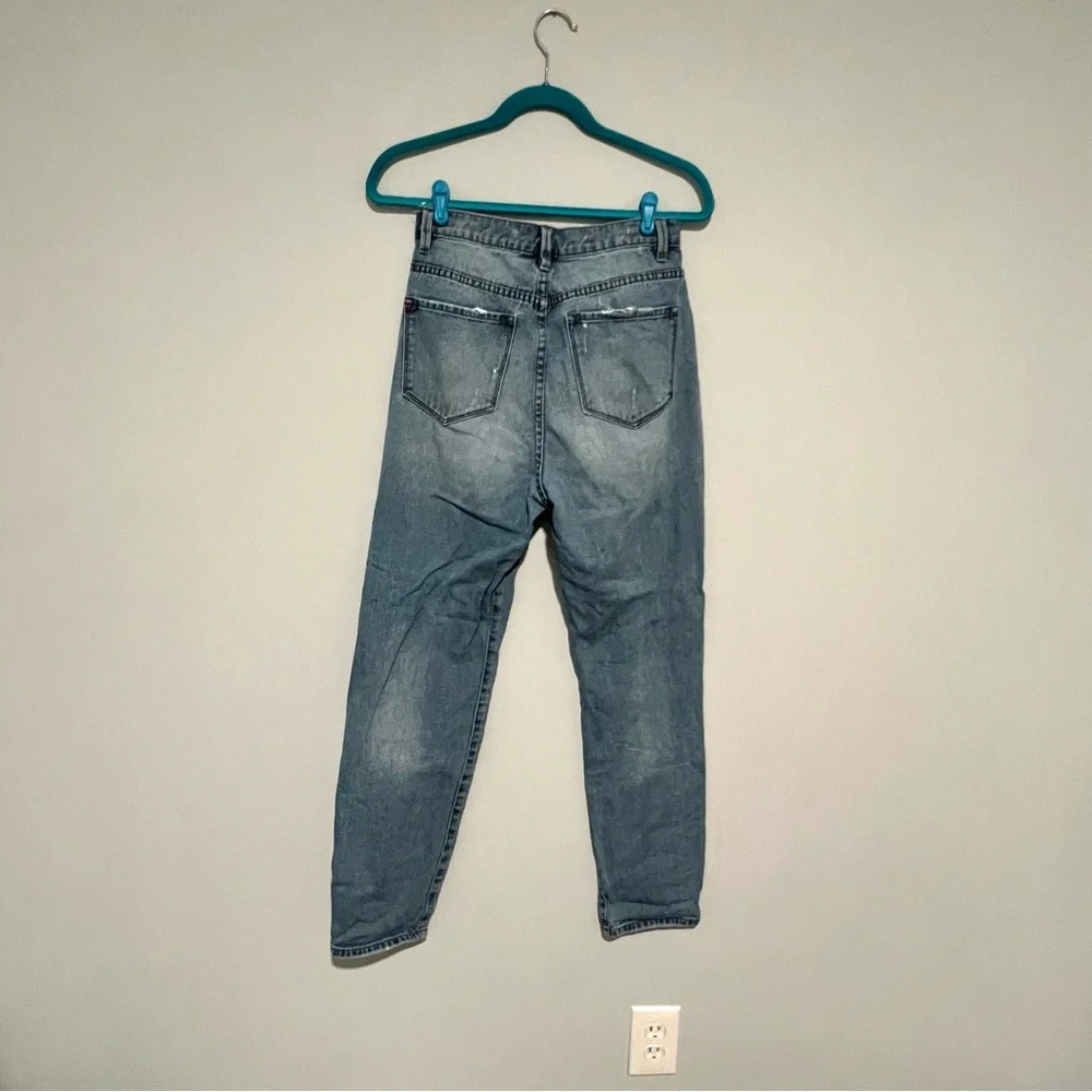 Urban Outfitters BDG High Rise Distressed Mom Jeans Size 27W - Picture 2 of 7